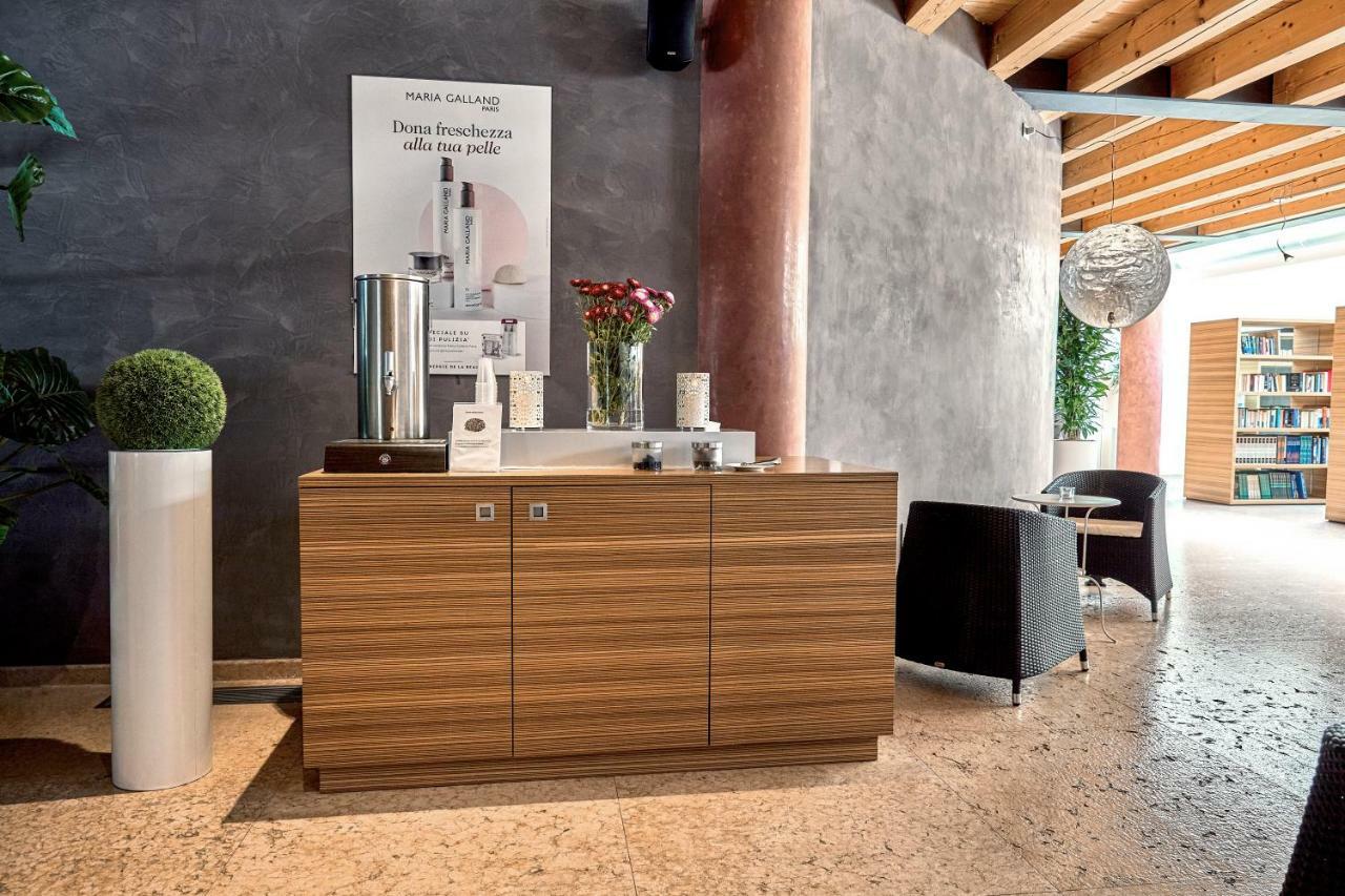 Hotel Veronesi La Torre Dossobuono Esterno foto
